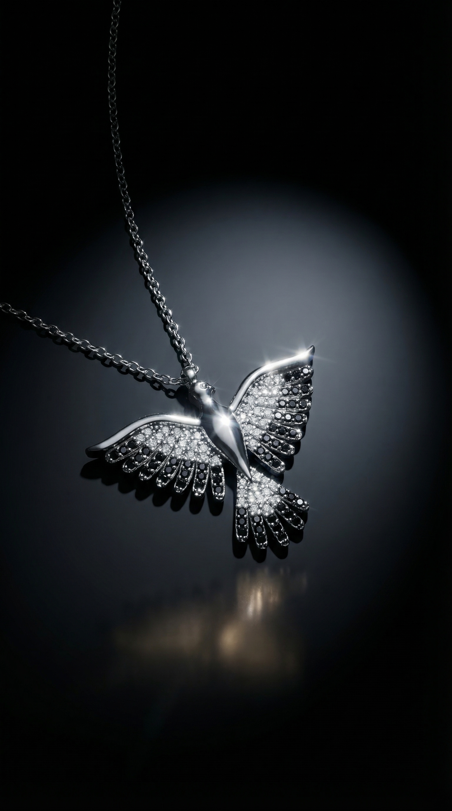 925 Ayar Gümüş Zümrüdüanka Kuşu Figürlü Siyah Beyaz Taşlı Kadın Kolye – Özel Tasarım, Zarif Hediyelik